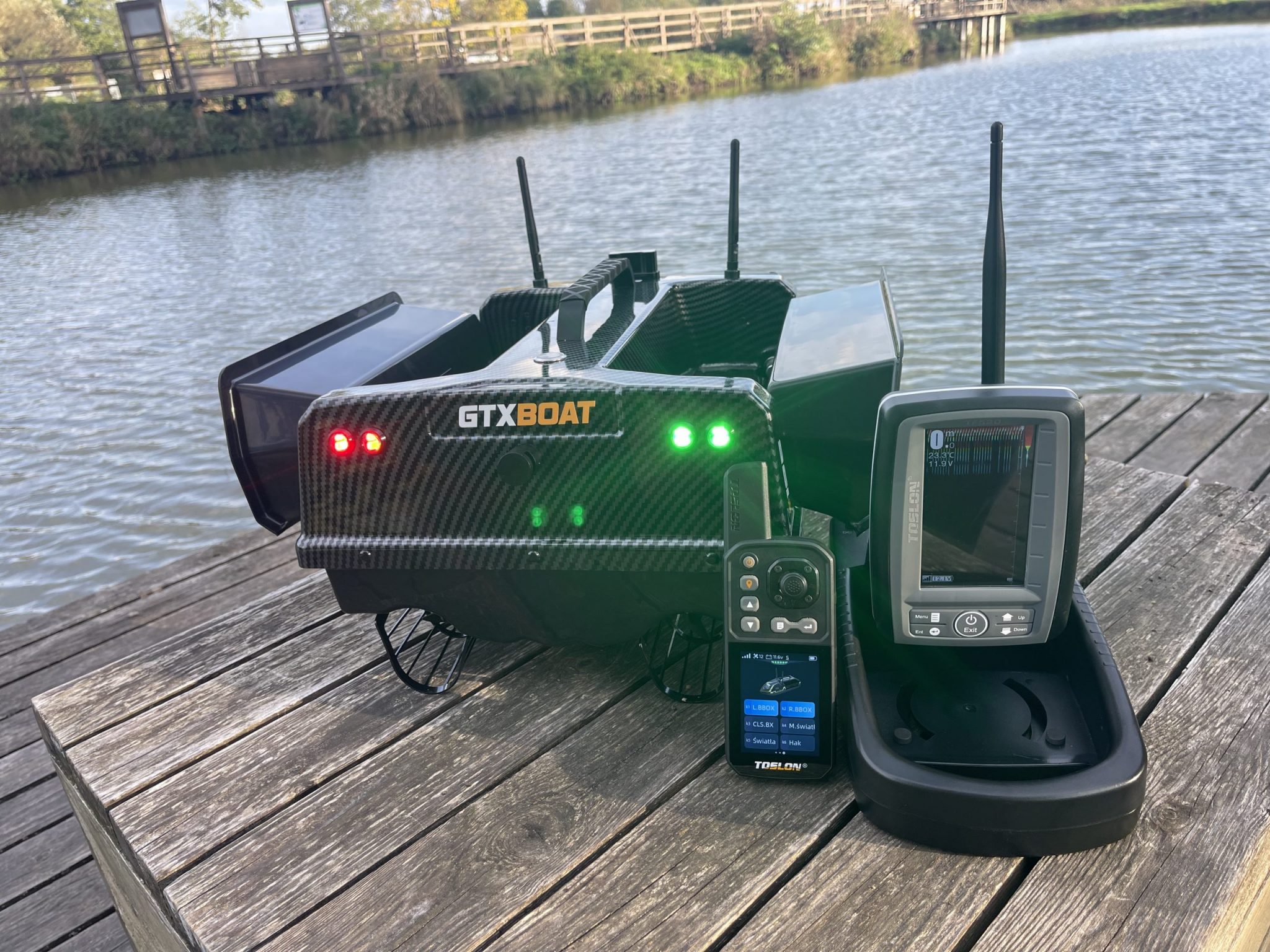 ŁÓDKA ZANĘTOWA  TOSLON GTX BOAT  TOSLON + TOSLON XR310 + TOSLON TF520